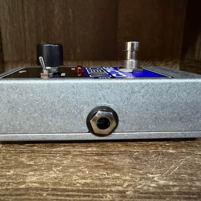 Electro-Harmonix Neo Clone Analog Chorus With Box 2010 - Present - Black / Blue image 7