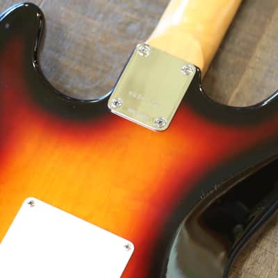 Squier Stratocaster Electric Guitar Sunburst Made in Korea + Gig Bag image 14