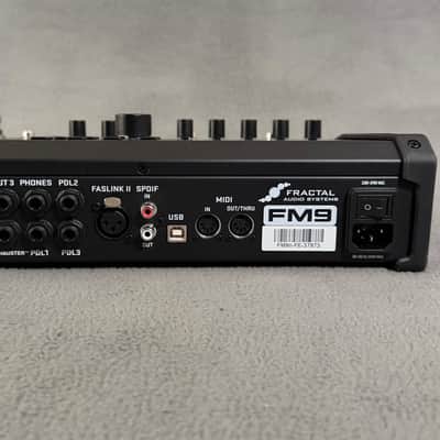 Immagine Fractal Audio FM9 Mark II Turbo Amp Modeler / FX Processor 2026 - 7