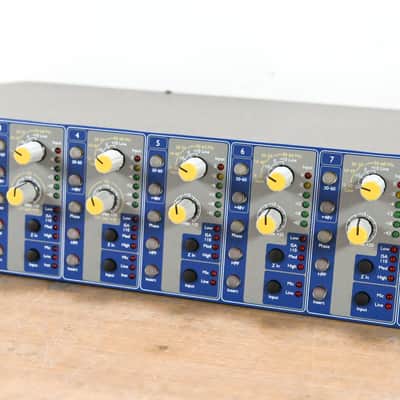 Focusrite ISA828 8-Channel Microphone Preamp w/ Optional Digital Card CG012FD image 3