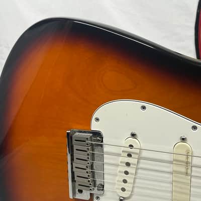 Fender Stratocaster Strat Plus Electric Guitar image 4