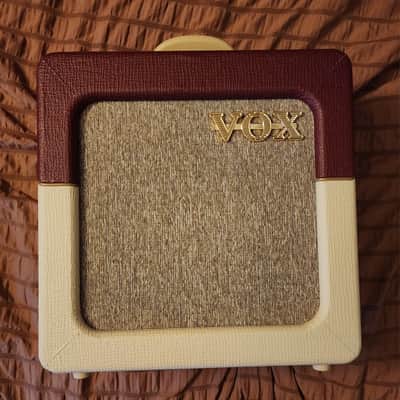 Vox AC4C1-TV-RC Limited Edition 4-Watt 1x10" Guitar Combo - Red and Cream image 1
