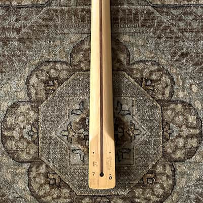 Fender Player Series Left-Handed Jazz Bass Neck, 20 Medium Jumbo Frets, 9.5 Radius w/ Pau Ferro Fingerboard image 2