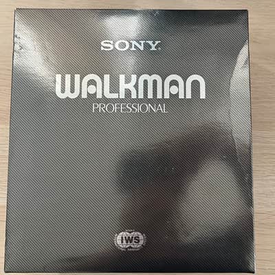 Sony WM-D6 Professional Walkman Portable Cassette Recorder 1984 - 1994 - Black image 3