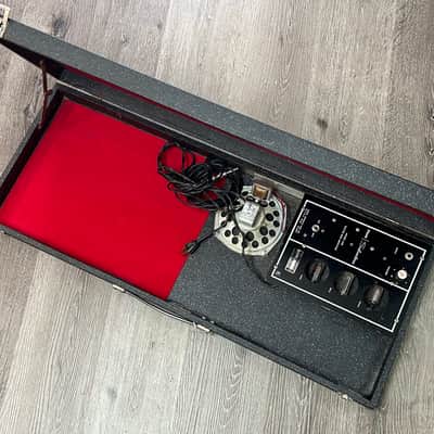 Silvertone 1448 With Case Amp 1962 - 1967 - Black image 18