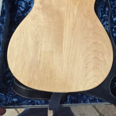 Rickenbacker 350V63 Liverpool 2024 - MapleGLo image 5