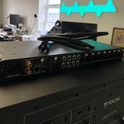 MOTU 8M 26-Channel Thunderbolt / USB 3.0 Audio Interface 2014 - Present - Black image 2