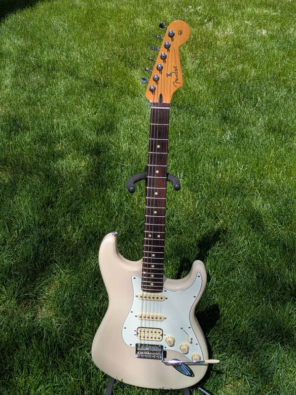 Fender Player II Stratocaster HSS