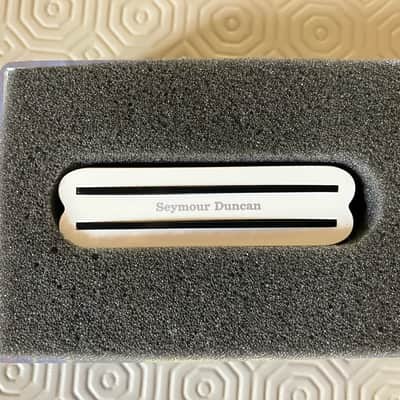 Seymour Duncan SHR-1b Hot Rails Strat Bridge Pickup 2010s - White image 4