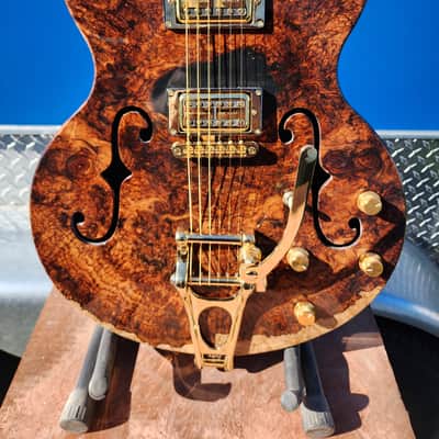 335 style semi hollowbody image 2