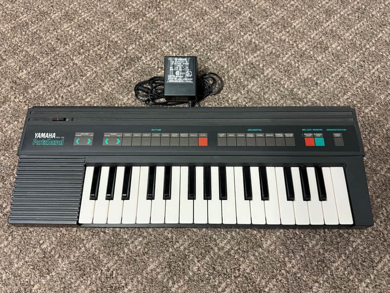 Vintage Yamaha PSS-120 1986 - black - with power supply image 1