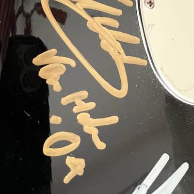 EVH Van Halen 2004 Guitar / Pass / Picks  - Signed by EVH and full band image 7