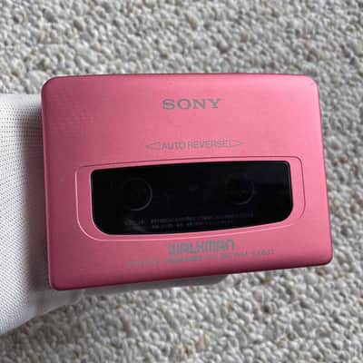 Sony WM-EX633 Walkman Cassette Player, Rare Pink ! Working ! image 5