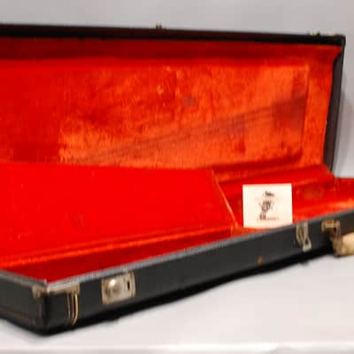 Fender P Bass,. precision bass 1970's - black and red image 3