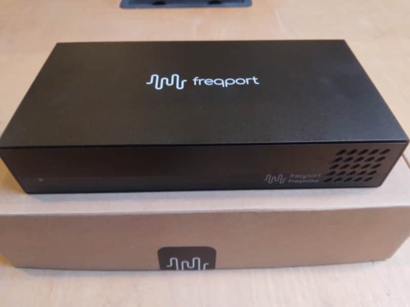 Freqport - FreqInOut Fo1 | Four In / Four Out Hardware | Reverb