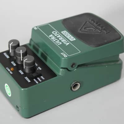 Behringer UV300 Ultra Vibrato image 3
