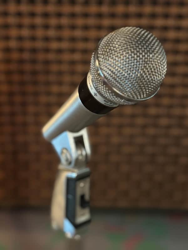 Shure 565s 1970 - Silver image 1