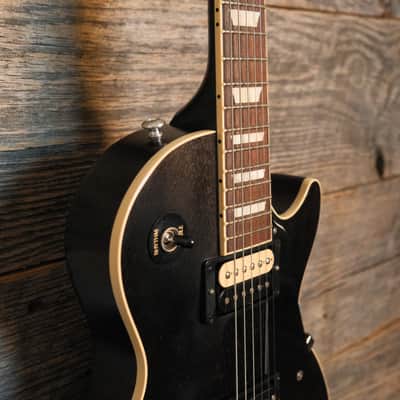 Used Gibson Les Paul Traditional Pro V Satin - Black w/OHSC image 5
