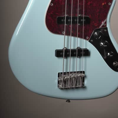 Fender Vintera 60s Jazz Bass - Daphne Blue w/ gigbag image 8