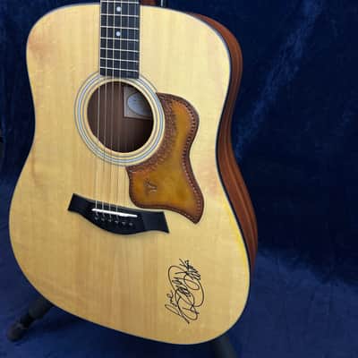 Taylor 110 Dreadnought Acoustic in Natural Dolly Parton Signed Pre-owned image 5