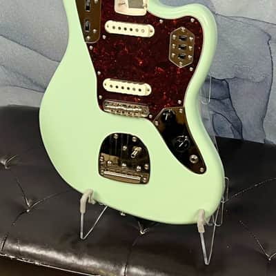 Squier Classic Vibe 70s Loaded Jaguar Body Surf Green image 1