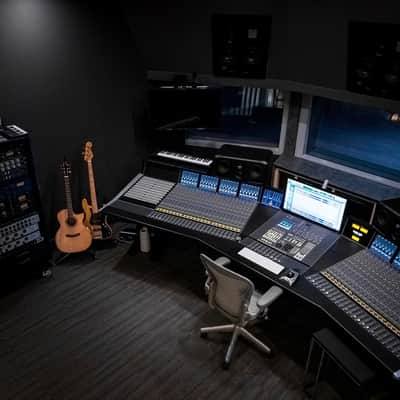 Solid State Logic SSL Duality Fuse ProStation 48-Channel Mixing Console inc Patchbay image 3
