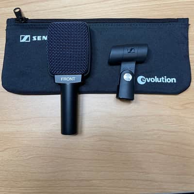 Sennheiser e906 Supercardioid Dynamic Instrument Microphone 2004 - Present - Black image 3