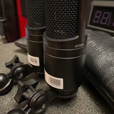 Pair of Audio-Technica AT2020 Large Diaphragm Cardioid Condenser Microphones image 6
