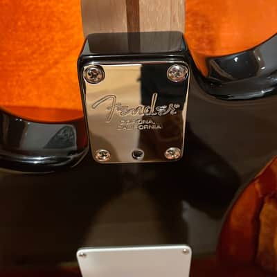 Fender Eric Clapton Artist Series Stratocaster with Vintage Noiseless Pickups 2001 - Present Black image 8