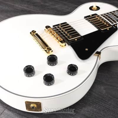 Gibson Custom Les Paul Custom Electric Guitar - Alpine White (LPCAWGH1Ed1) image 7