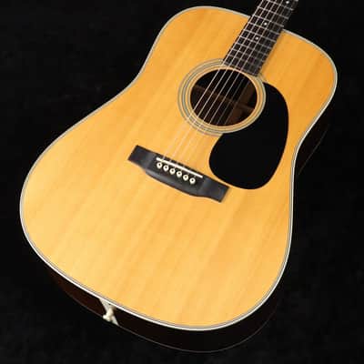 Martin D 28, 2011 [1521001] (06/15) image 1
