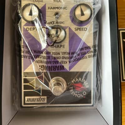 Maestro Mariner Tremolo 2022 - Present - Purple Graphic image 2