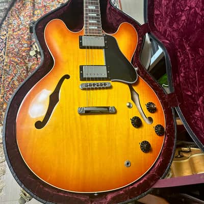 Gibson Larry Carlton Signature ES-335 2002 - 2015 - Carlton Burst image 10