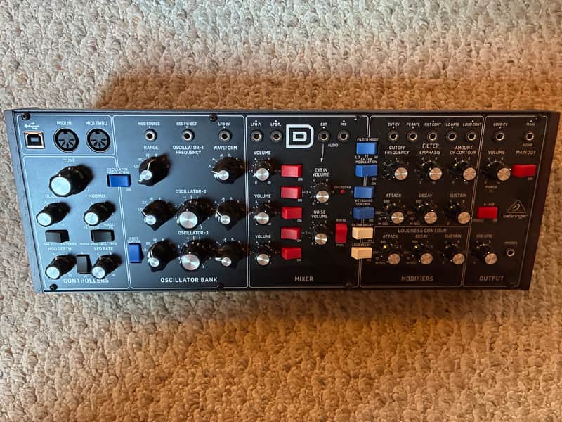 Behringer Model D Analog Synthesizer 2018 - Present - Black image 1