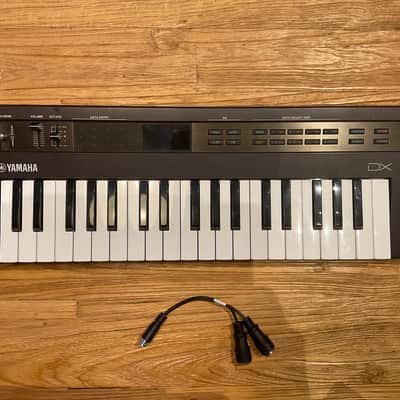 Yamaha Reface DX Mini Mobile Keyboard 2015 - Present - Black