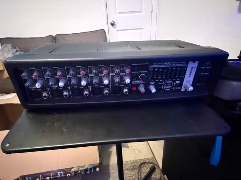 Behringer Europower PMP550M 5-Channel 500-Watt Powered Mixer 2010s - Standard imagen 1