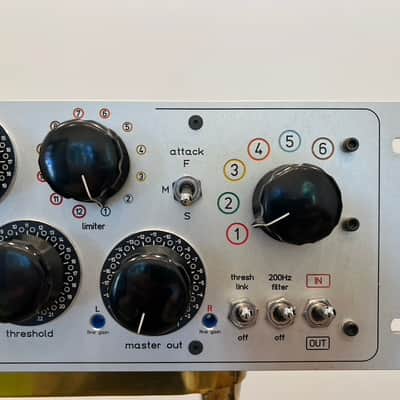 Magic Death Eye Stereo Compressor image 4