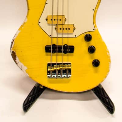 1984 Vintage Hamer Cruise 4 String Electric Jazz Bass Guitar - Aged White image 2