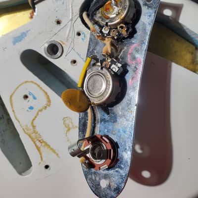 Vintage Fender Mustang 1965 - Olympic White Over Daphne Blue image 11
