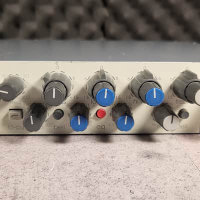 Midas XL42 2-Channel Channel Strip Microphone Preamp + EQ image 8