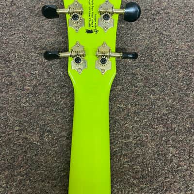 Mahalo Neon Green Alien Soprano Ukulele MC1ALngn Local Pickup Only image 7