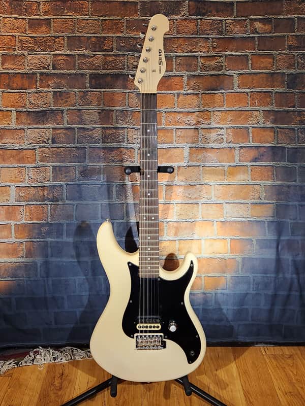Upgraded Yamaha SE110 Electric Guitar White w/ Seymour Duncan | Reverb