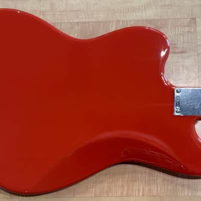 Fender Vintera II '60s Bass VI 2025 - Fiesta Red image 5