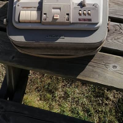 Grundig TK19 - TK23 - TK28 - TK30 (x2) - TK40 - TK41 - TK45 - TK46 - TK820 - TK?? à lampes image 4