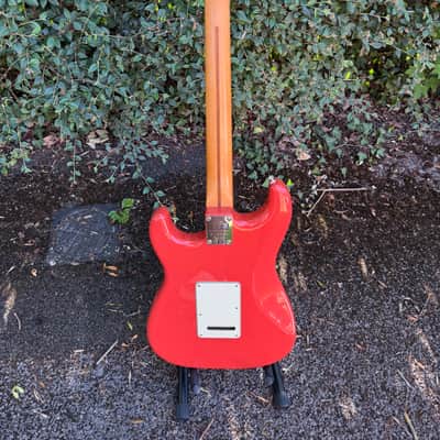 Fender Player Plus Stratocaster HSS with Maple Fretboard 2023 - Present - Fiesta Red image 2
