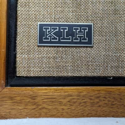 Pair of KLH Model #5 Floor Speakers 1975 Vintage Walnut image 10