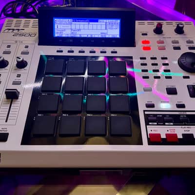 Near Mint Akai MPC2500 SE Special Edition Music Production Center W/JJOS & Extras image 19
