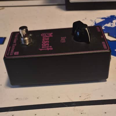 Frost Giant Electronics Massif Fuzz 2010s - Black / Purple Graphic image 5