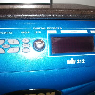 Kustom Wav 212 2004 Blue image 2