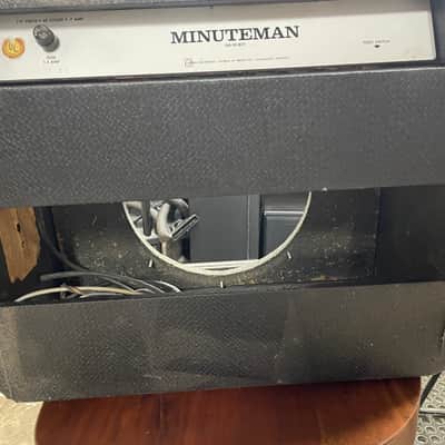 Gibson GA-20RVT Minuteman 12-Watt 1x12" Guitar Combo 1965 - 1967 - Black -- TWO AMPS FOR OVERHAUL image 23
